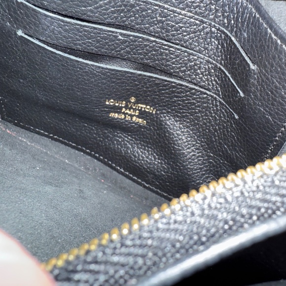 Louis Vuitton Black and Tan Monogram Crossbody - Picture 7 of 7